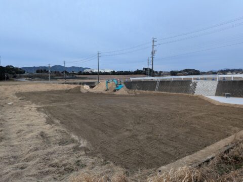 今週の杉山建設【伊勢市 側溝整備工事　中村川　河道掘削工事　玉城町　送水管推進工事】